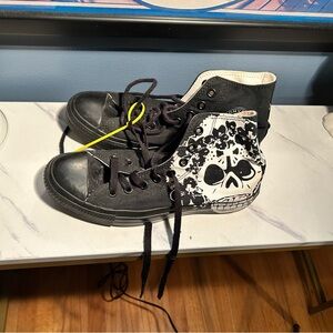 Converse skull high top skater shoes